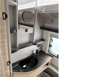 Eriba Touring 542 Urban