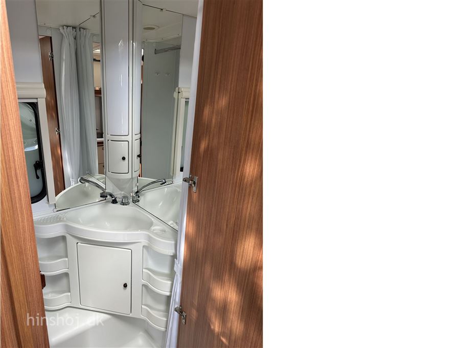 Adria Adora 472 LU