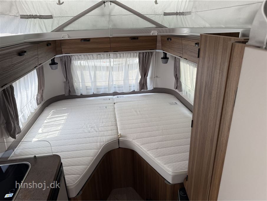 Eriba Touring 542 Legend