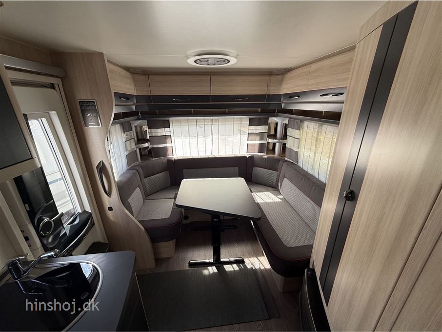 Hobby De Luxe Edition 495 UL
