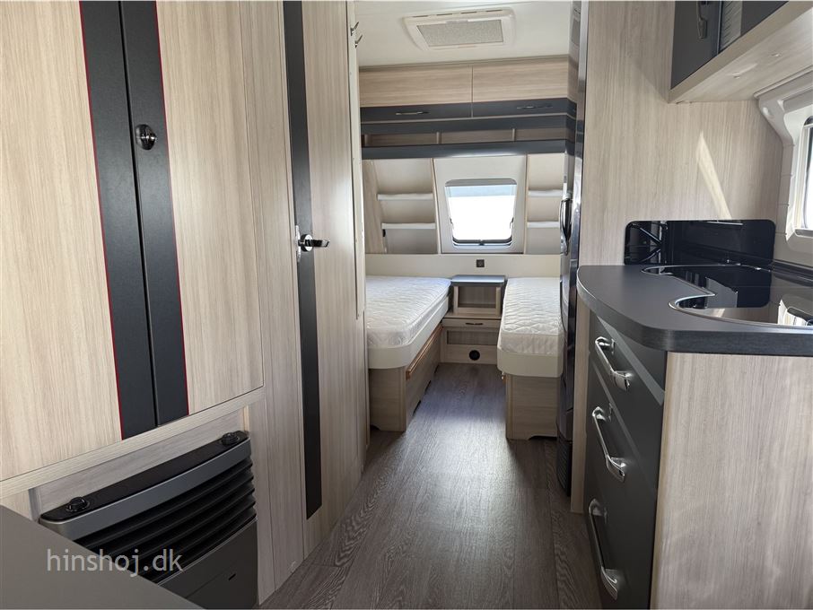 Hobby De Luxe Edition 495 UL