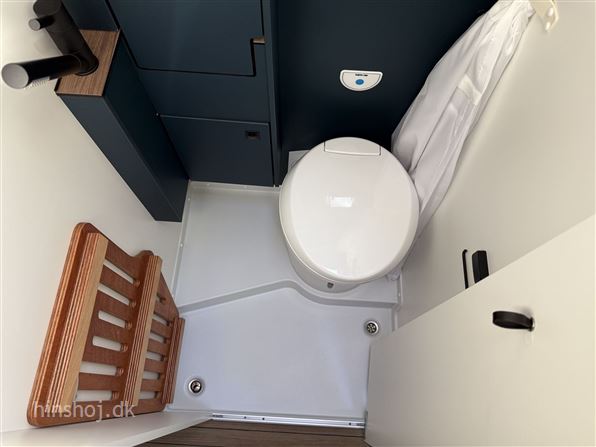 Eriba Car 602 Indium Grey Aut.