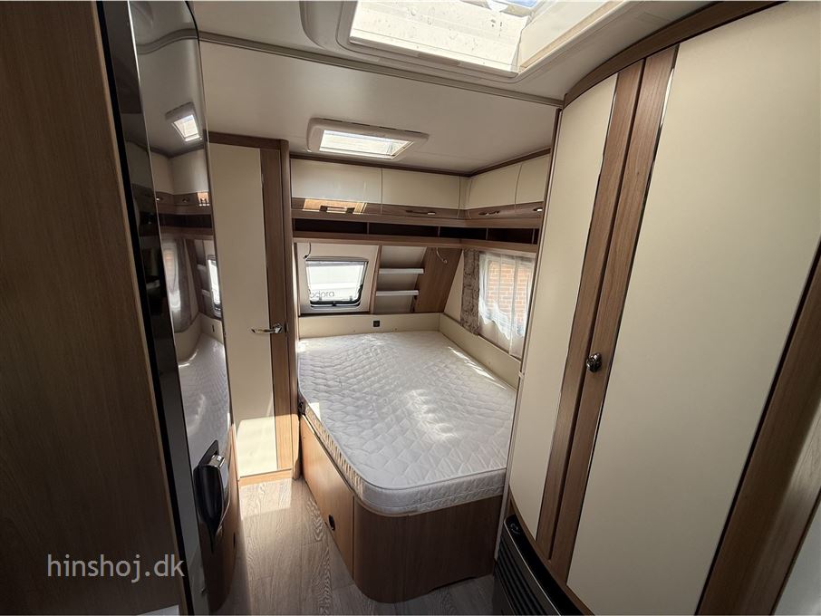Hobby De Luxe 460 UFe