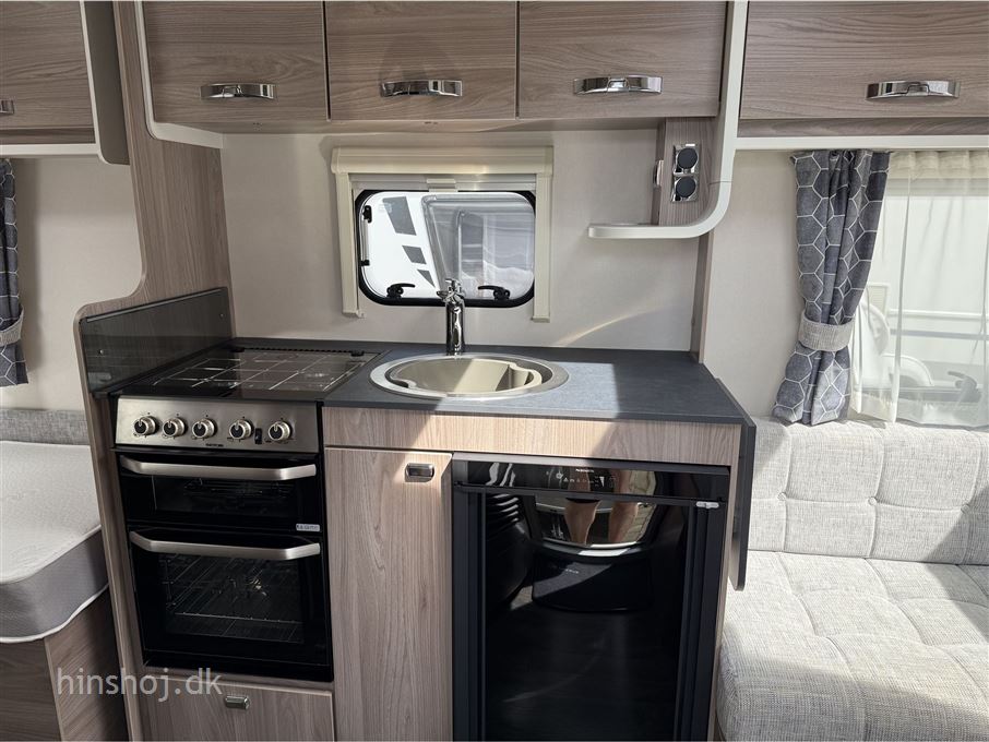 Sprite Mondial 490 SE