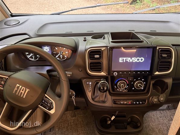 Etrusco I 6900 SB Aut.