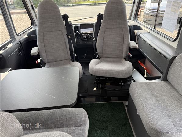 Etrusco I 6900 SB Aut.