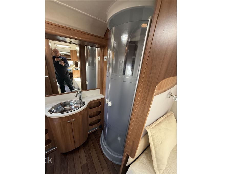 Cabby Caienna 740+ LTE