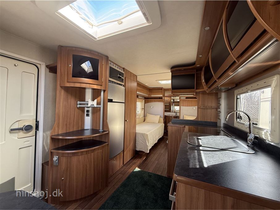 Cabby Caienna 740+ LTE