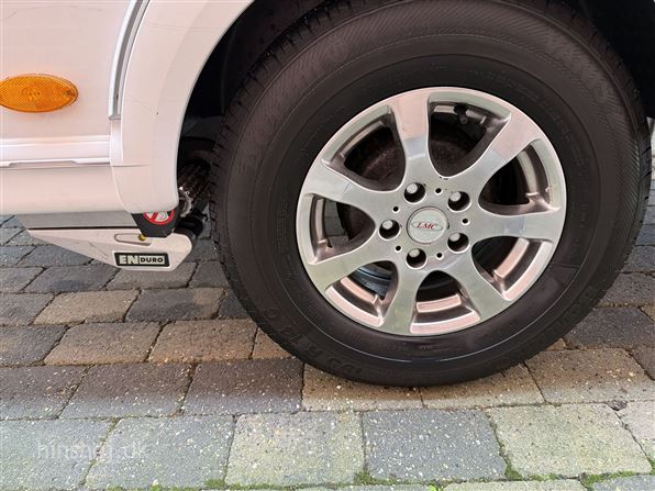 LMC Style 450 D