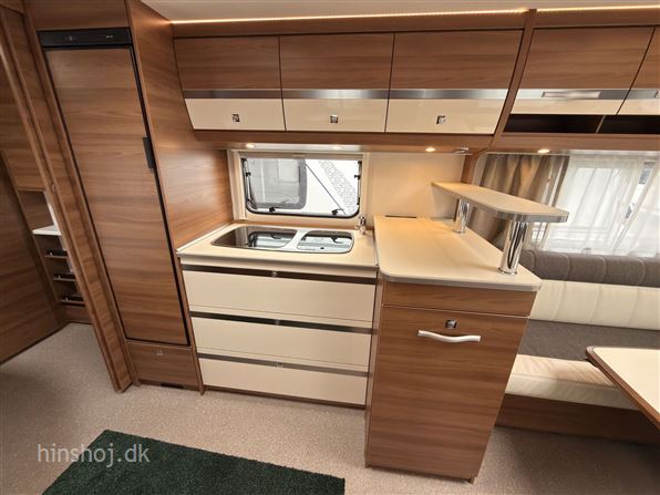 Dethleffs Nomad 590 RF