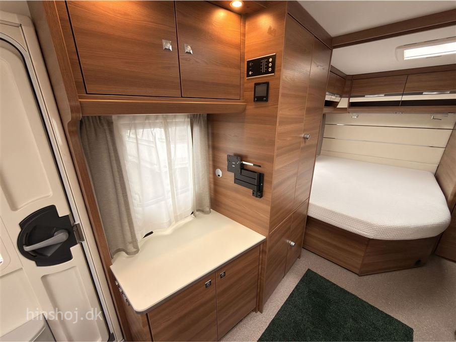 Dethleffs Nomad 590 RF