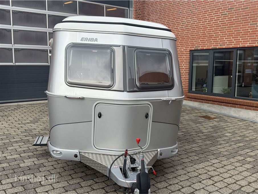 Eriba Touring Familia 320 GT