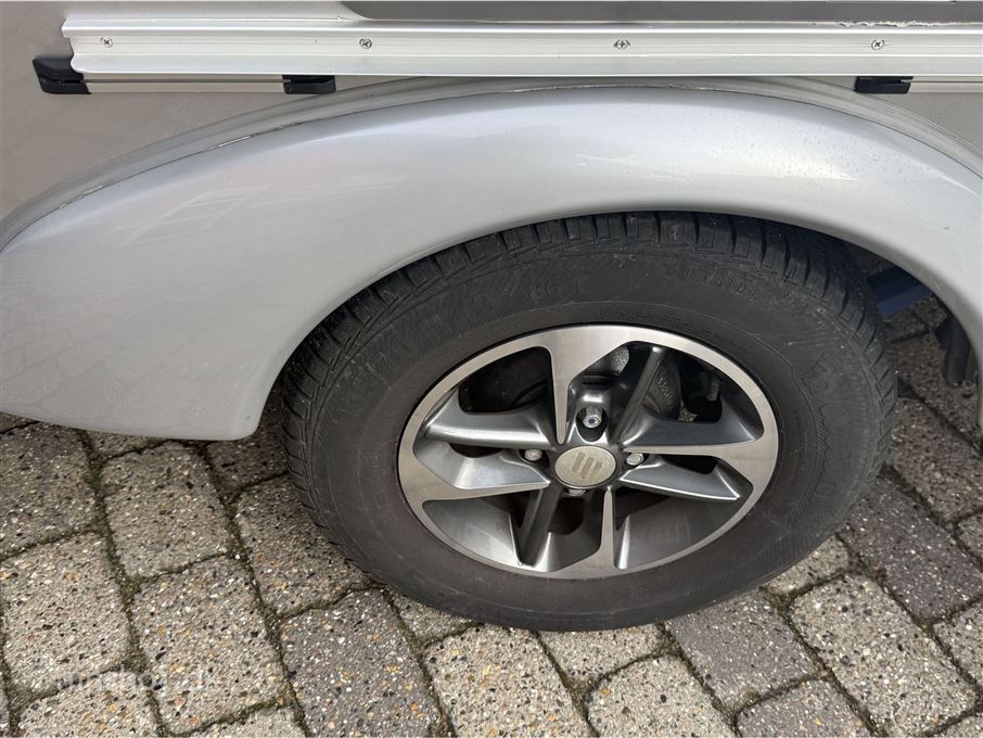 Eriba Touring Familia 320 GT