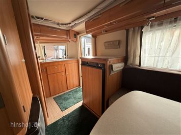 Eriba Touring Familia 320 GT