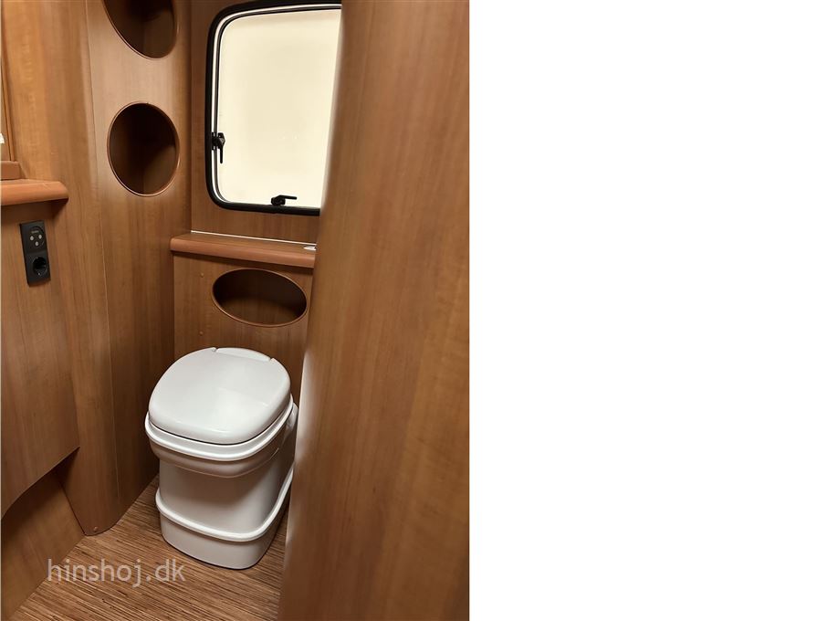 Hobby Excellent 560 WLU