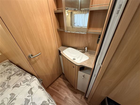 Knaus Südwind 590 FUS