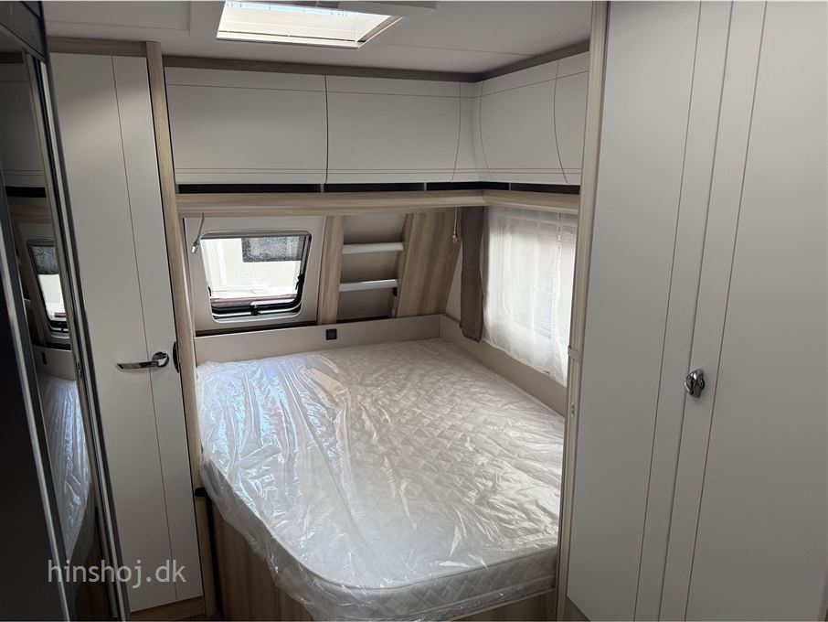 Hobby De Luxe 460 UFe DK Line