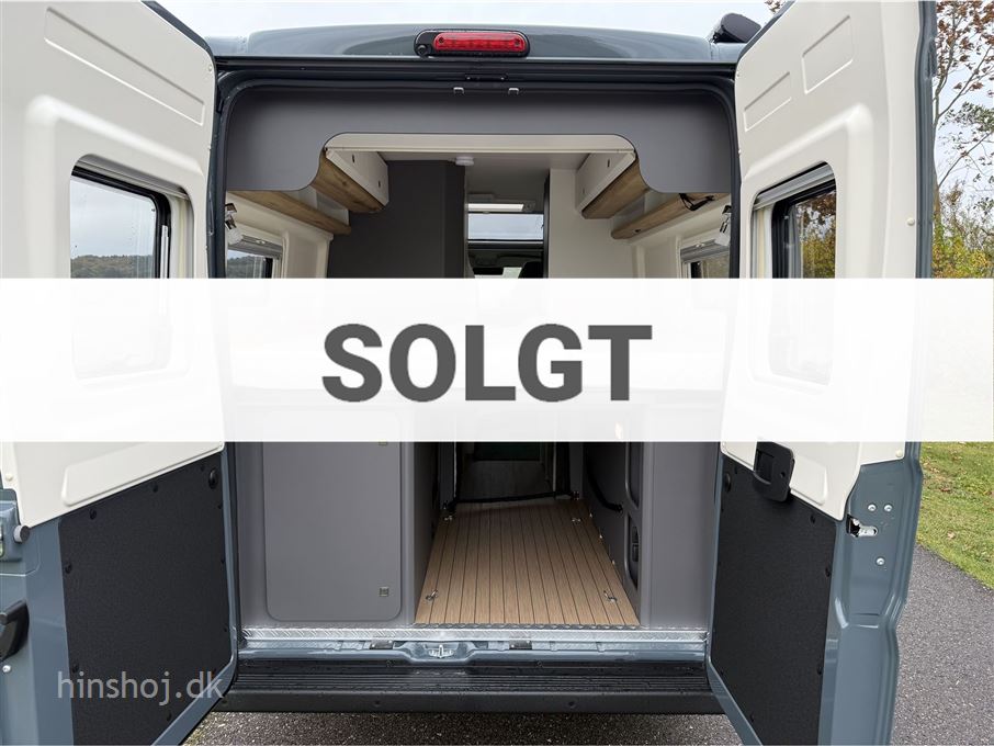 Hobby Prestige VAN 640 ET First Edition