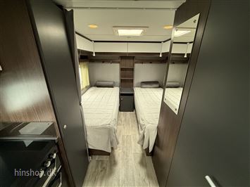 Polar  Blackline  590 S