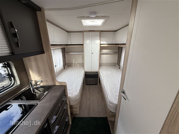 Hobby De Luxe 460 LU
