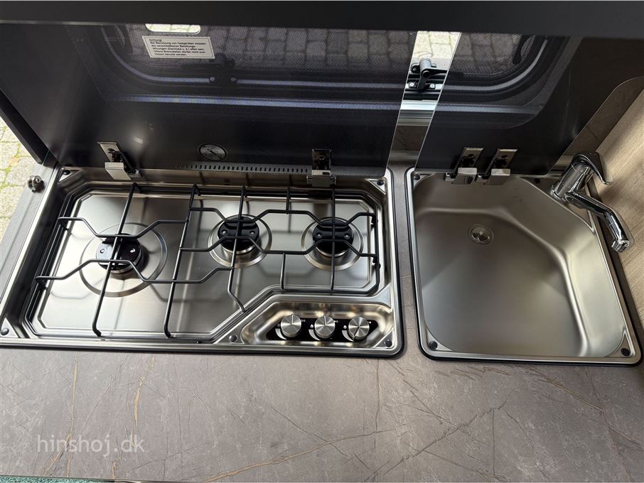 Hobby De Luxe 460 LU