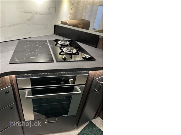 Polar Chimera 590 FWL