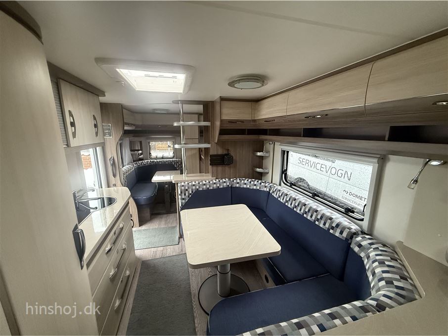 Hobby De Luxe 650 KMFe