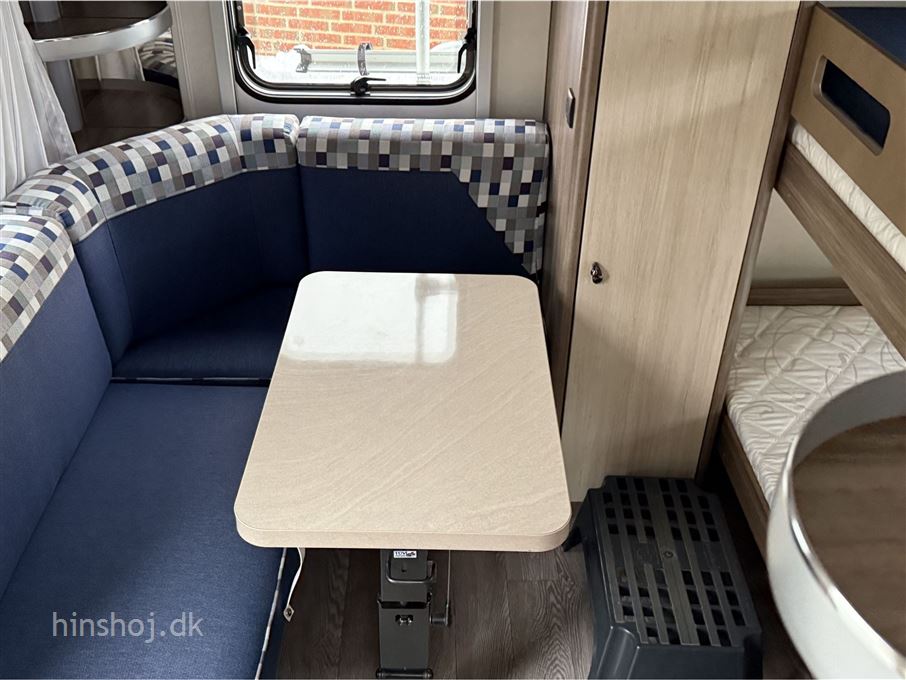 Hobby De Luxe 650 KMFe