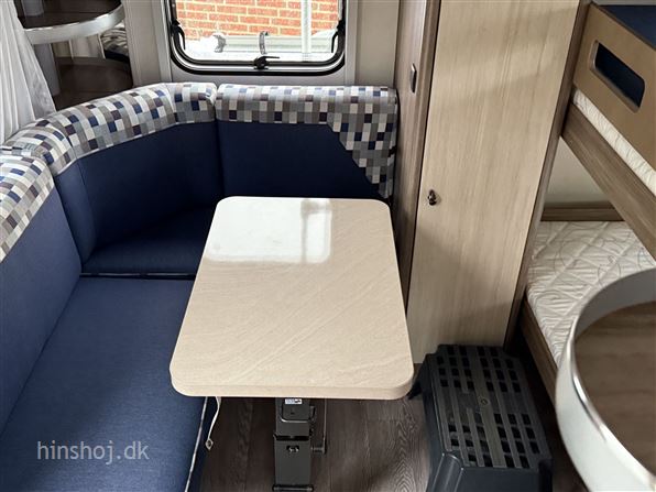 Hobby De Luxe 650 KMFe