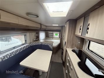 Hobby De Luxe 650 KMFe