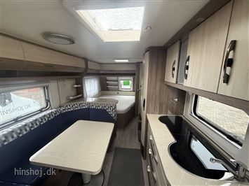 Hobby De Luxe 650 KMFe