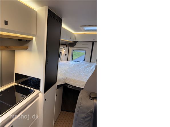 Hobby Prestige VAN 640 ET First Edition