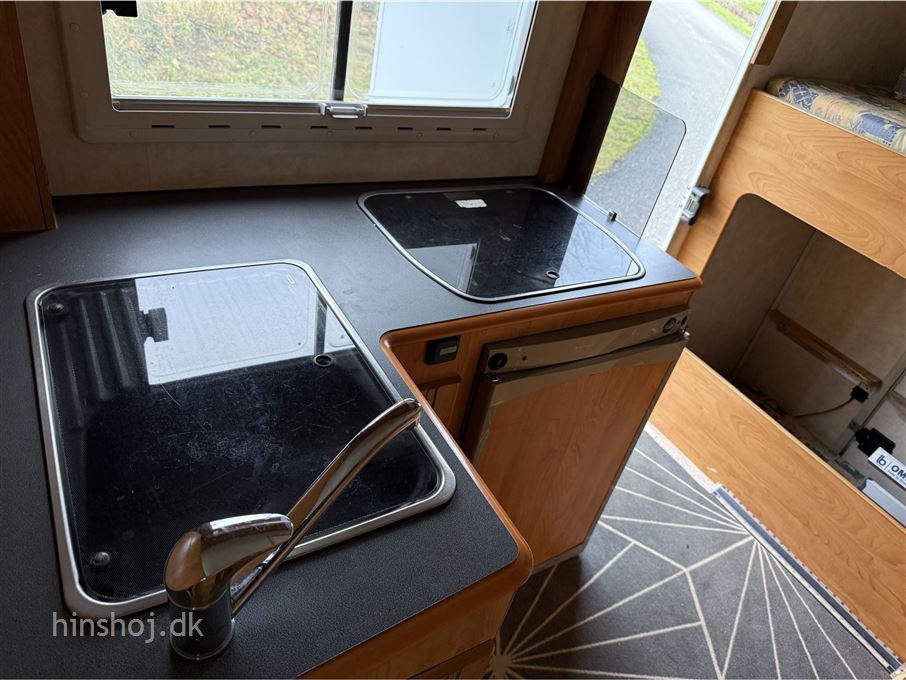 Bavaria A68ED Alkove