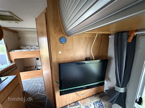 Bavaria A68ED Alkove