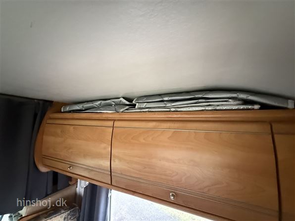 Bavaria A68ED Alkove