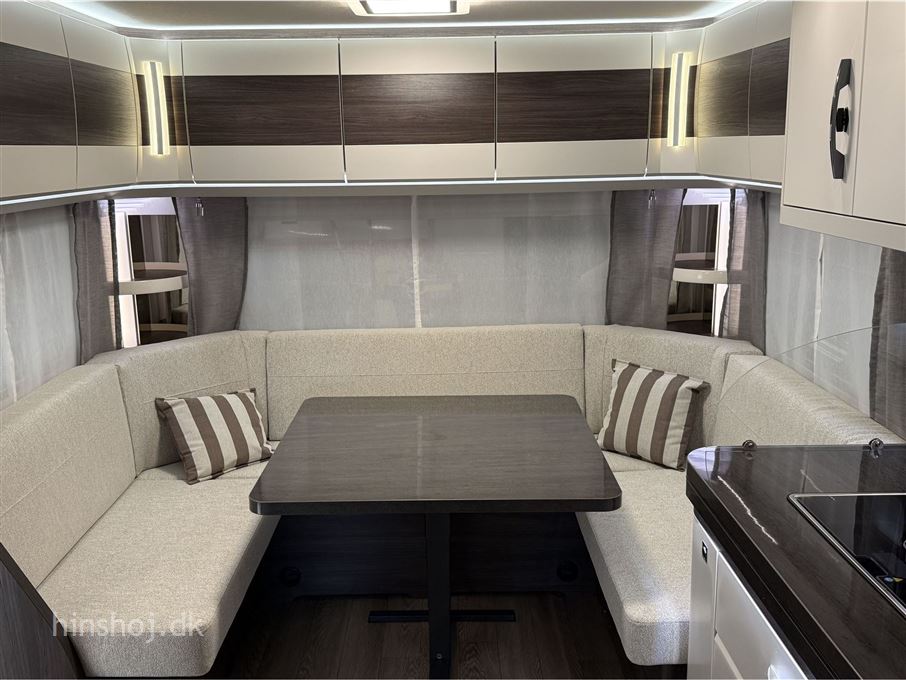 Hobby Prestige 720 UKFe