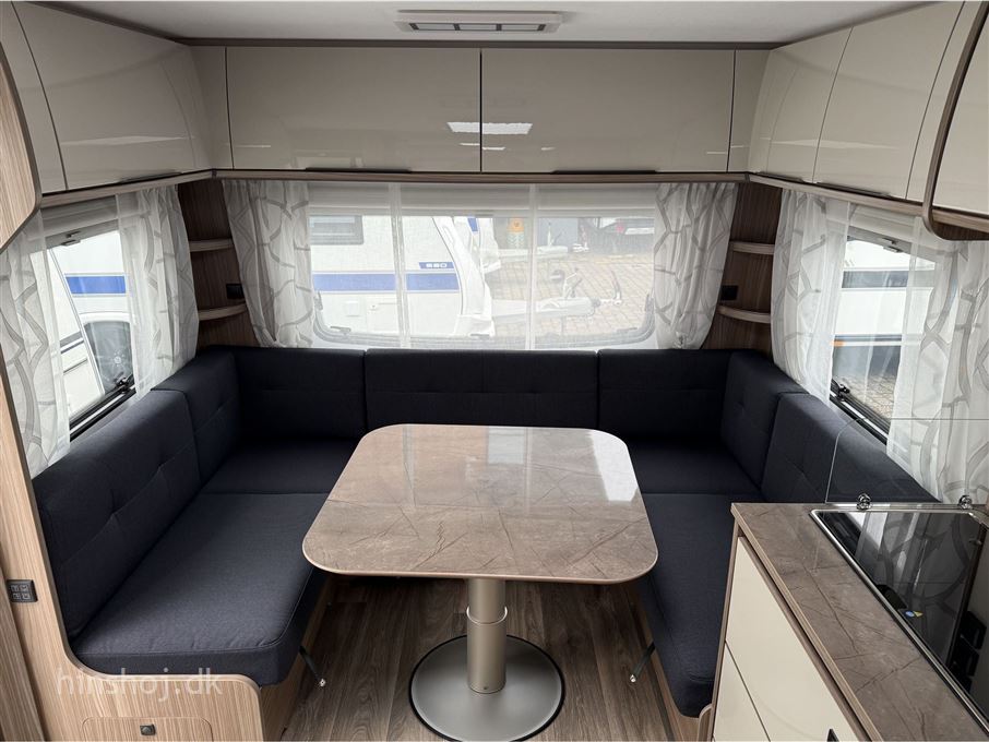 Fendt Tendenza 560 SG