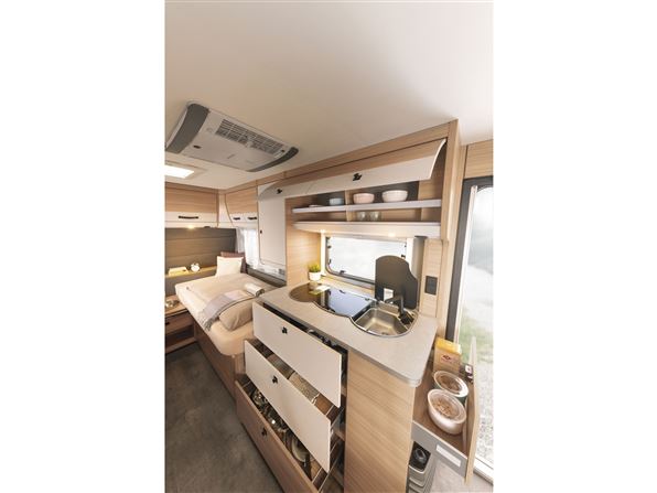 Dethleffs Camper 460 EL Summer Edition