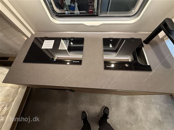 Dethleffs Nomad 530 DR SNOW Plus