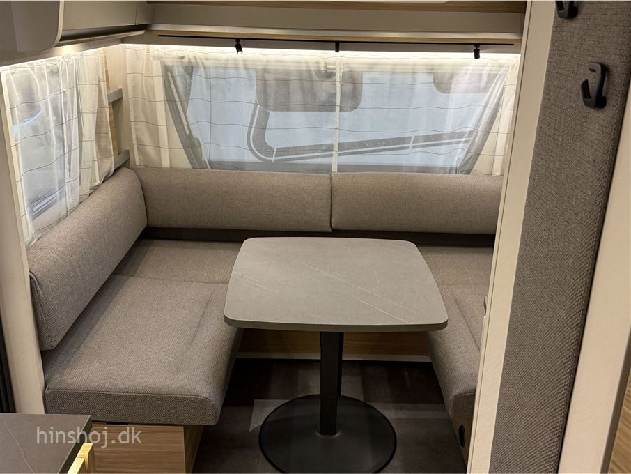 Dethleffs Nomad 530 DR SNOW Plus