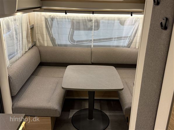 Dethleffs Nomad 530 DR SNOW Plus