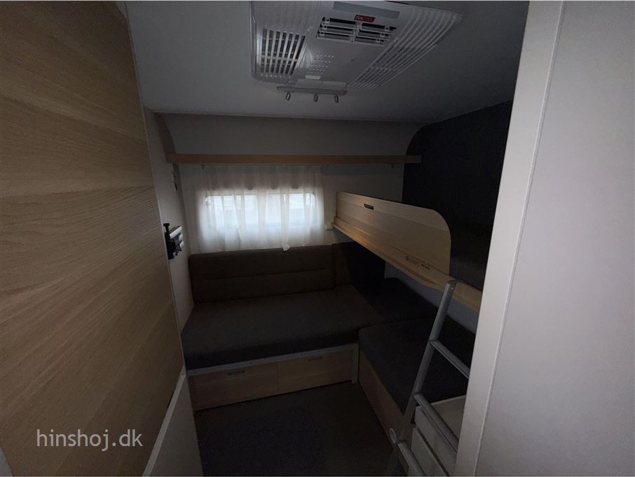 Adria Adora 673 PK Twin