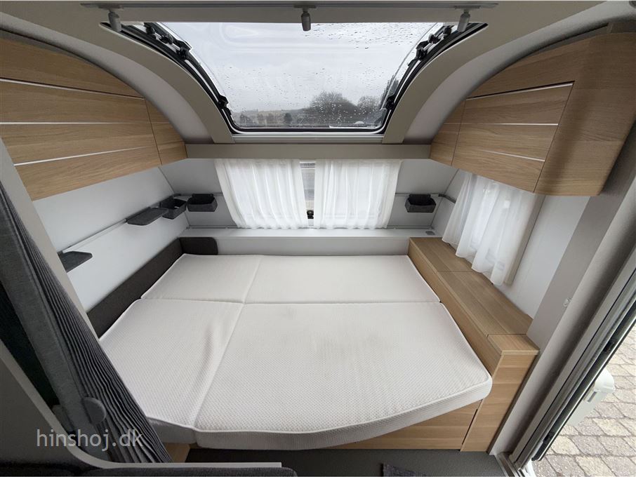 Adria Adora 673 PK Twin