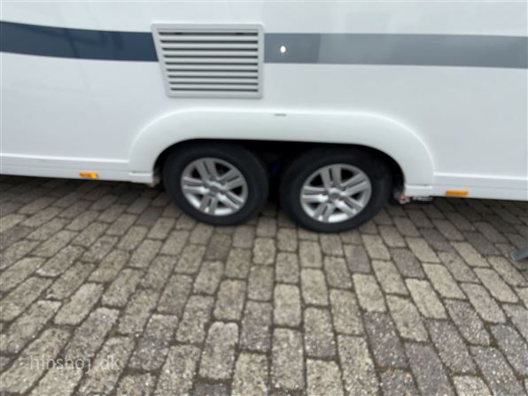 Adria Adora 673 PK Twin