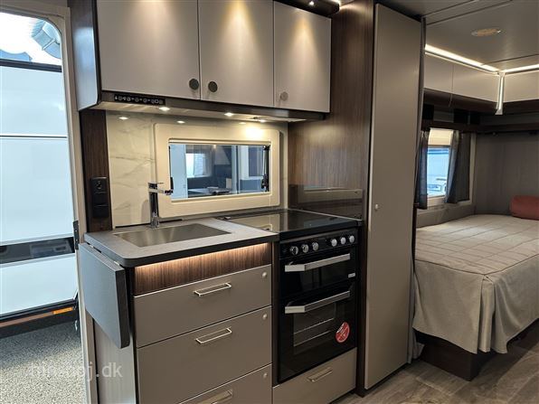 Polar Blueline 560 S