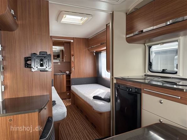 Adria Adora 542 UT