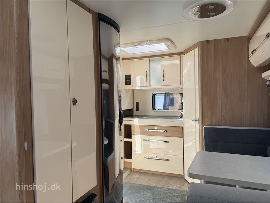 Hobby Excellent 460 SL