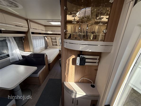 Hobby Excellent 460 SL