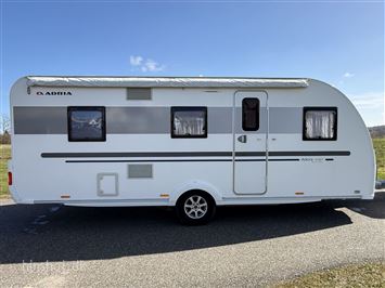 Adria Adora Supreme 573 PT