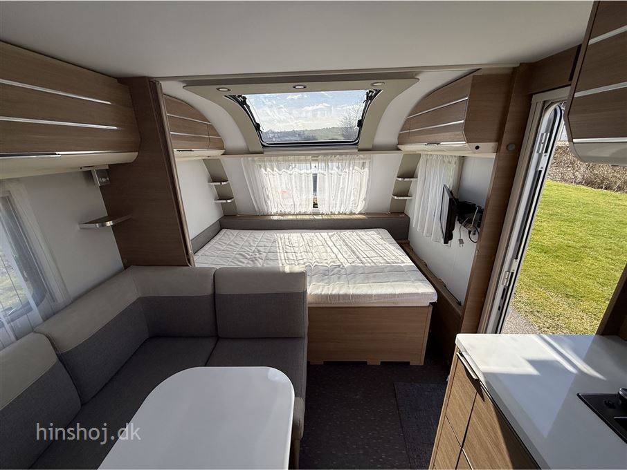 Adria Adora Supreme 573 PT